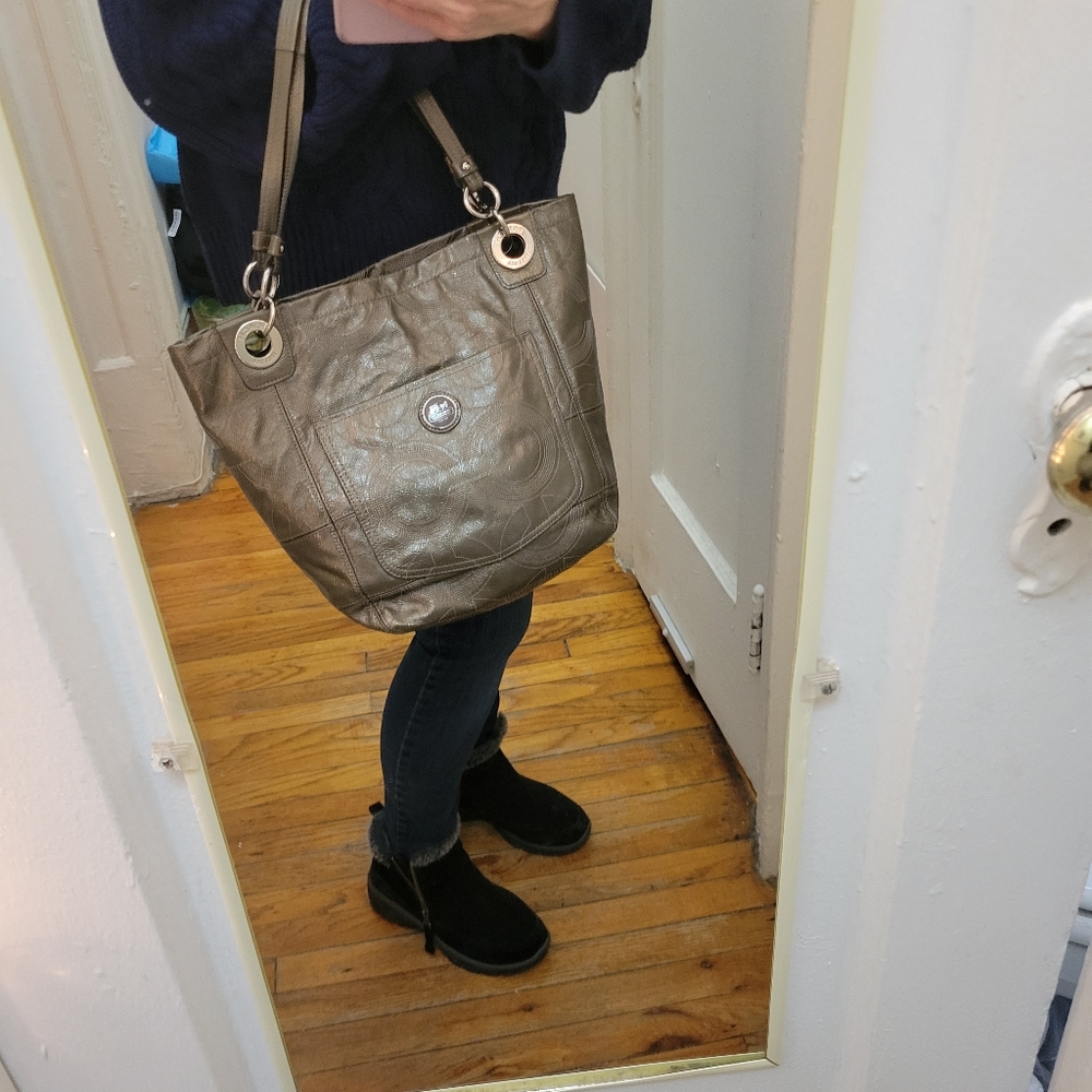 Vintage Y2K Coach Alex Patent Leather Op Art Shoulder Handbag Tote (Style 14265) - Picture 7 of 7